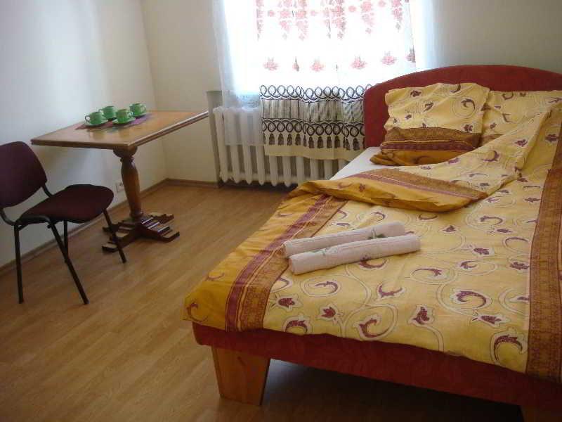 Cheap & Good Apartments Рига Екстер'єр фото